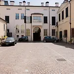 Apartamento Mansarda Colombo - Car Parking Ferrara