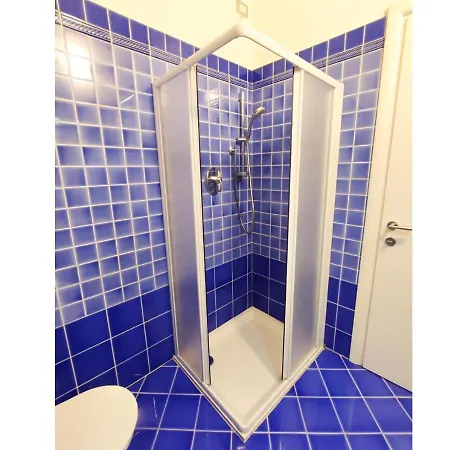 Apartamento Mansarda Colombo - Car Parking Ferrara